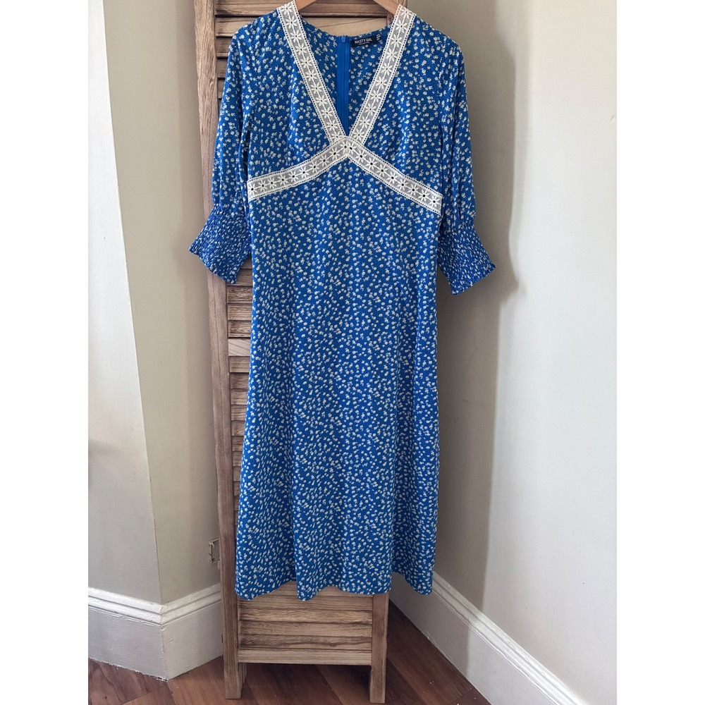 Nasty Gal Babydoll Blue Floral Lace Trim Midi Dress Smocked Sleeve V-Neck Size 8